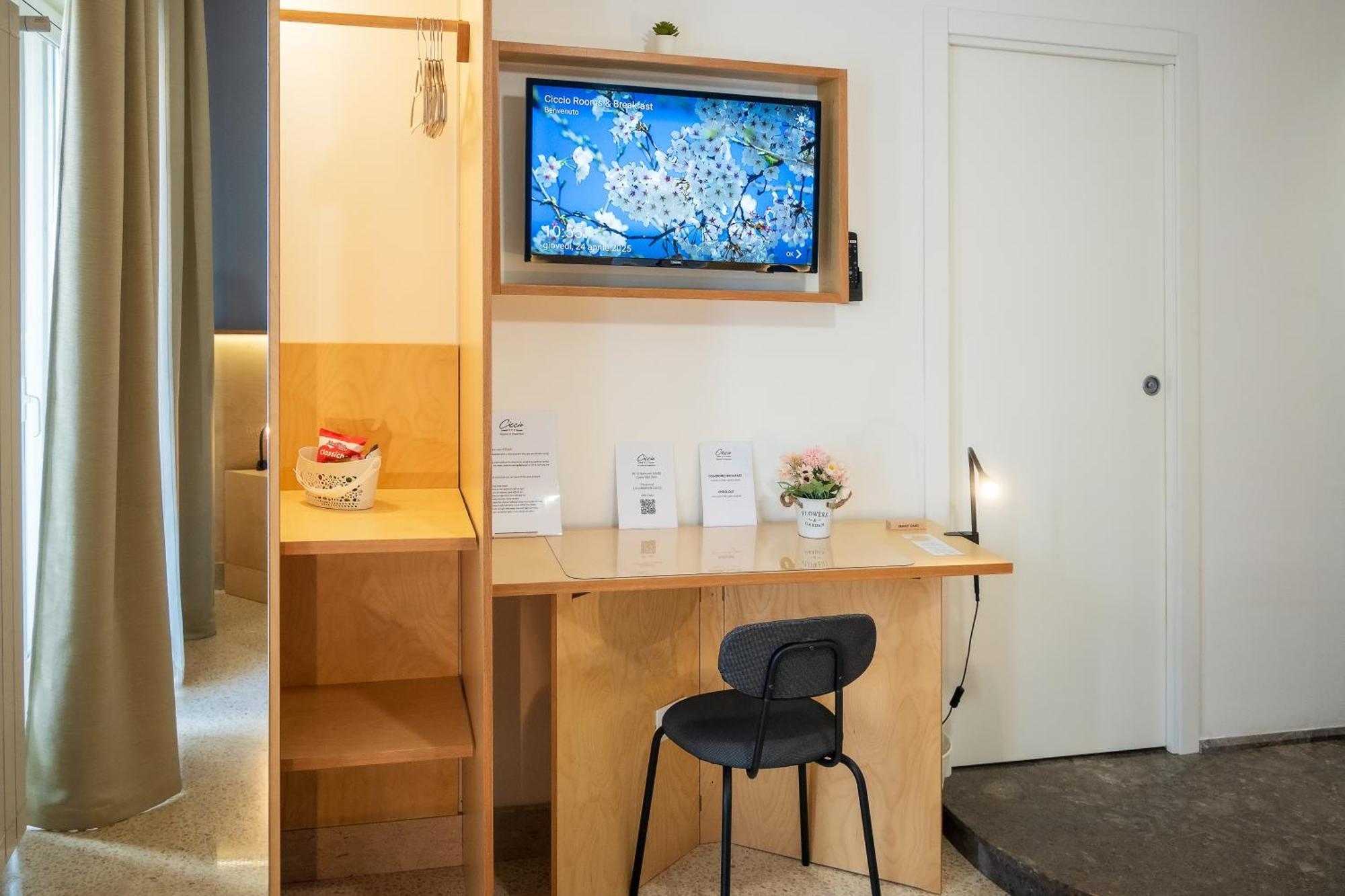 Ciccio Rooms And Breakfast - Self Check-In Palermo Exteriér fotografie